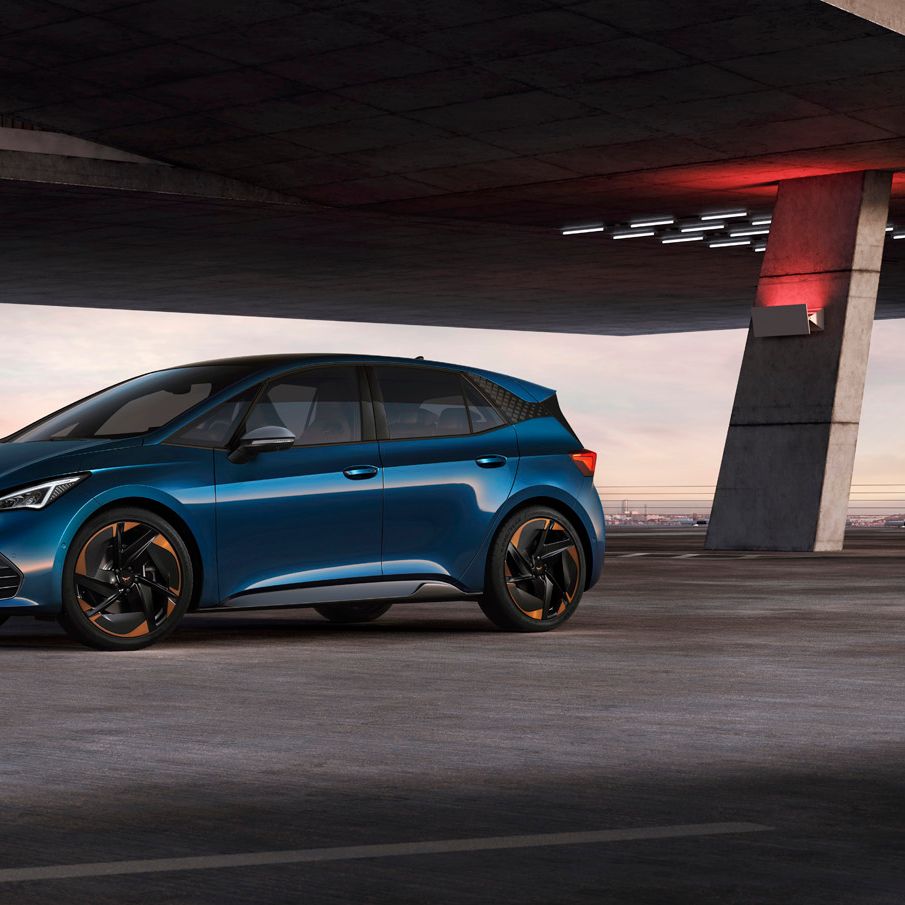 Imagebild zum CUPRA Navi-Update-Heckansicht eines CUPRA