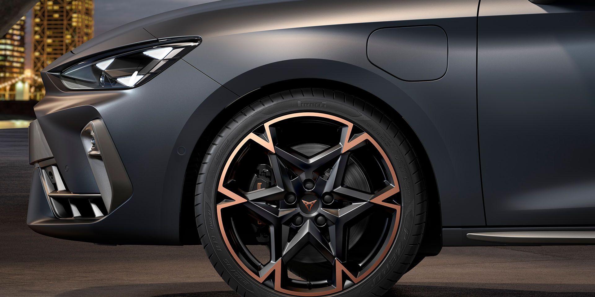 CUPRA Born 20 Zoll Leichtmetallfelgen Sport Black