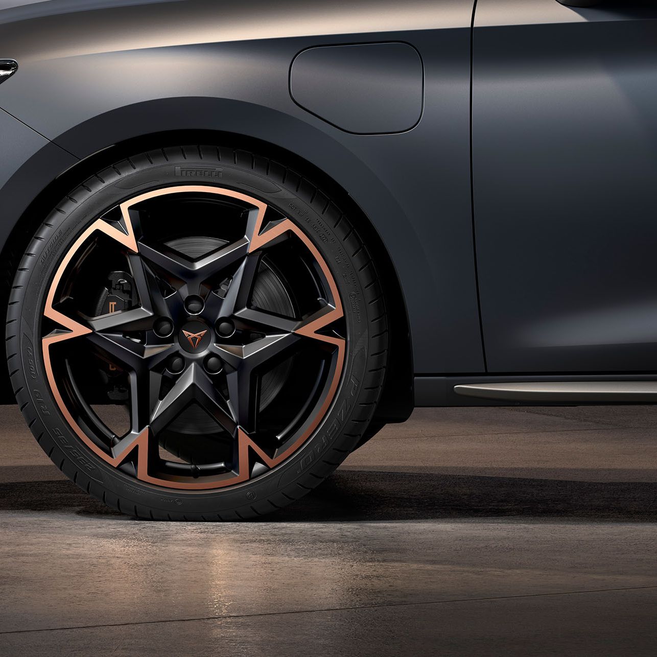 CUPRA Born 20 Zoll Leichtmetallfelgen Sport Black