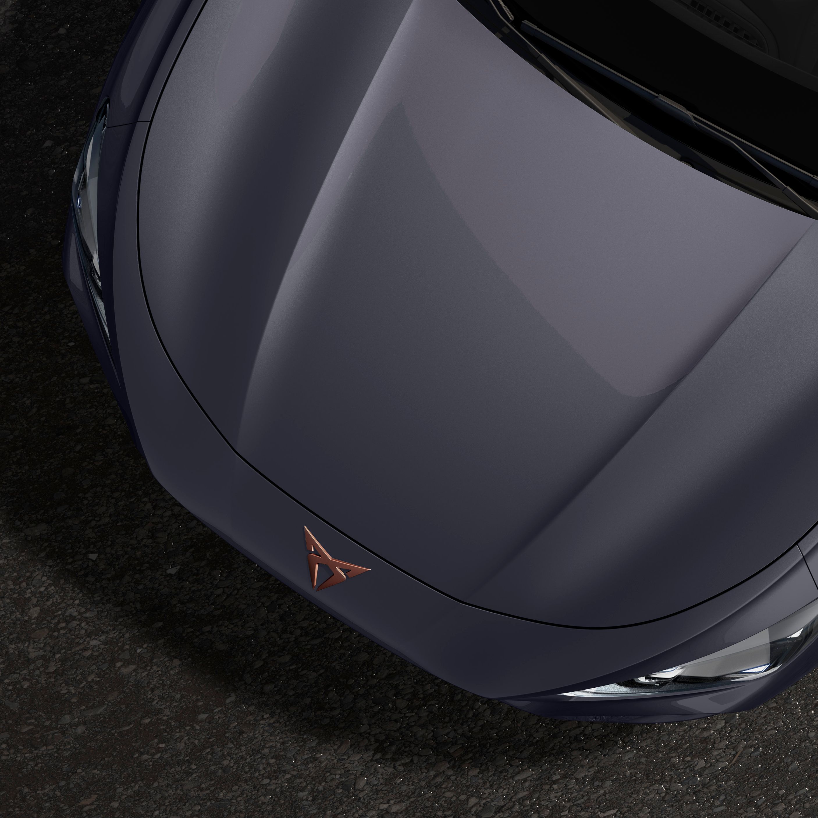 CUPRA Terramar v metalické barvě šedá Graphene.