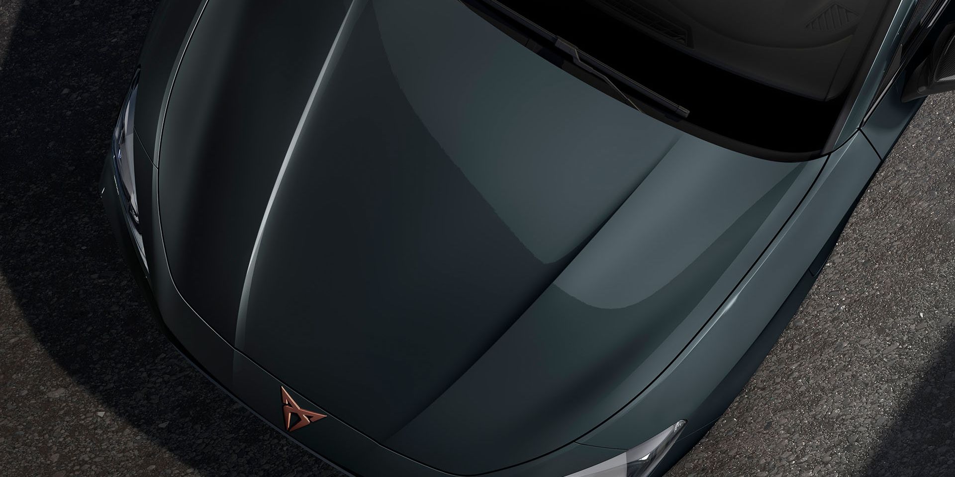CUPRA Born 18 Zoll Leichtmetallfelgen Dark Aluminium Finish