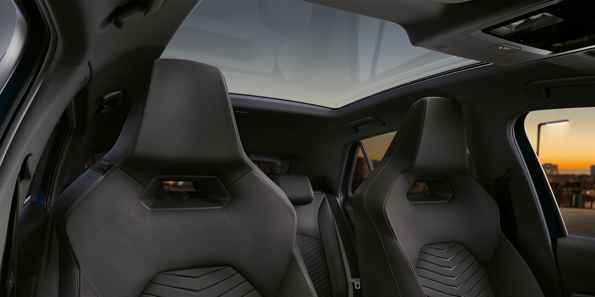 CUPRA Born se skořepinovými sedadly SEAQUAL®