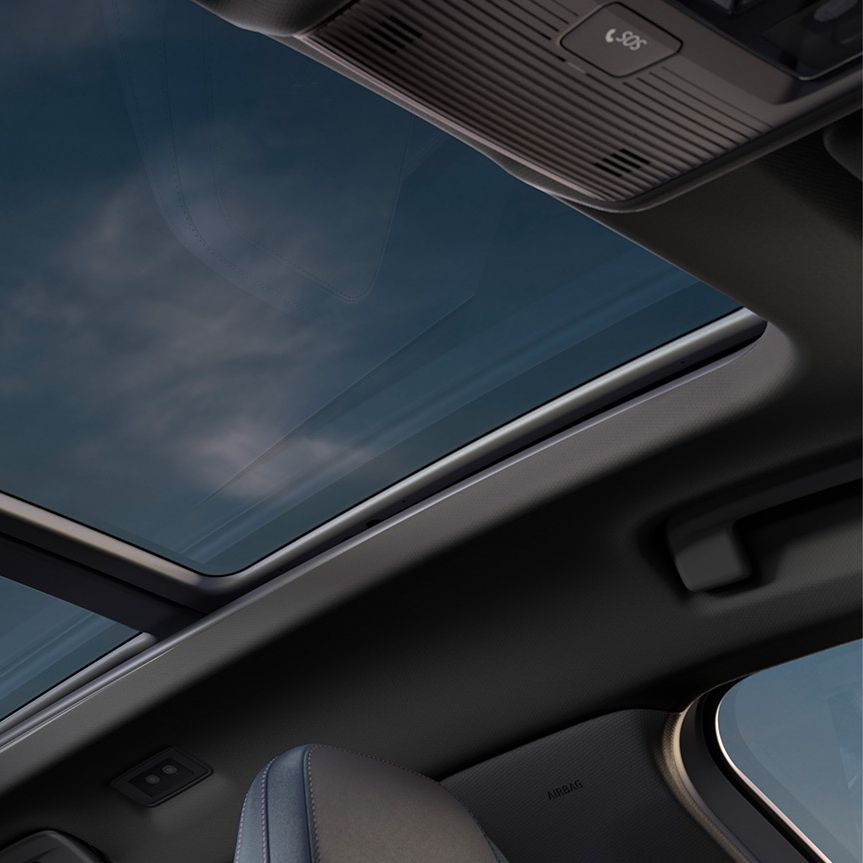 Nová CUPRA Formentor s paketem Skyline a panoramatickým střešním oknem