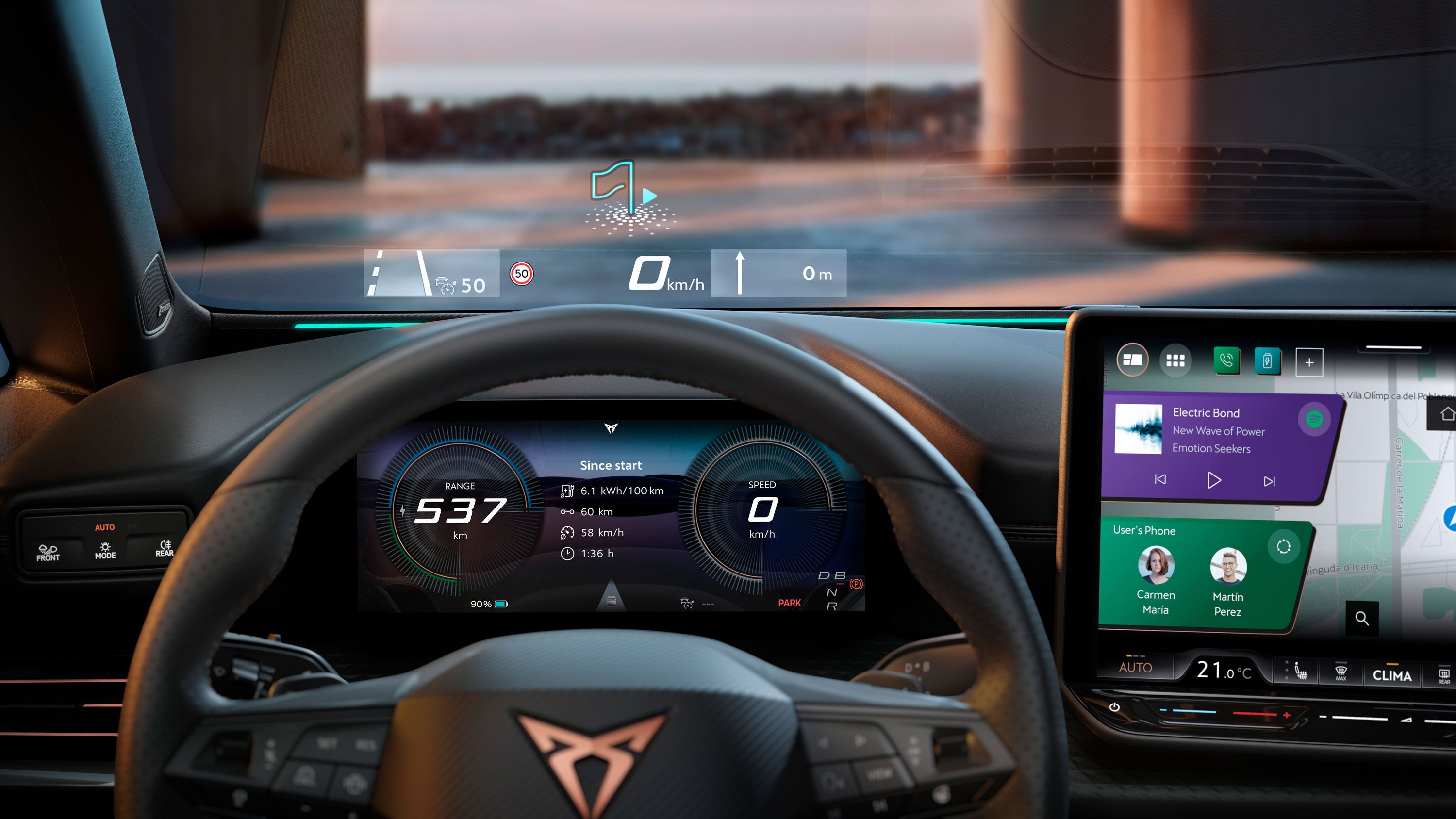 Visuelle Hinweise und Warnungen, angezeigt durch das AR-HUD auf der Windschutzscheibe des CUPRA Born VZ.