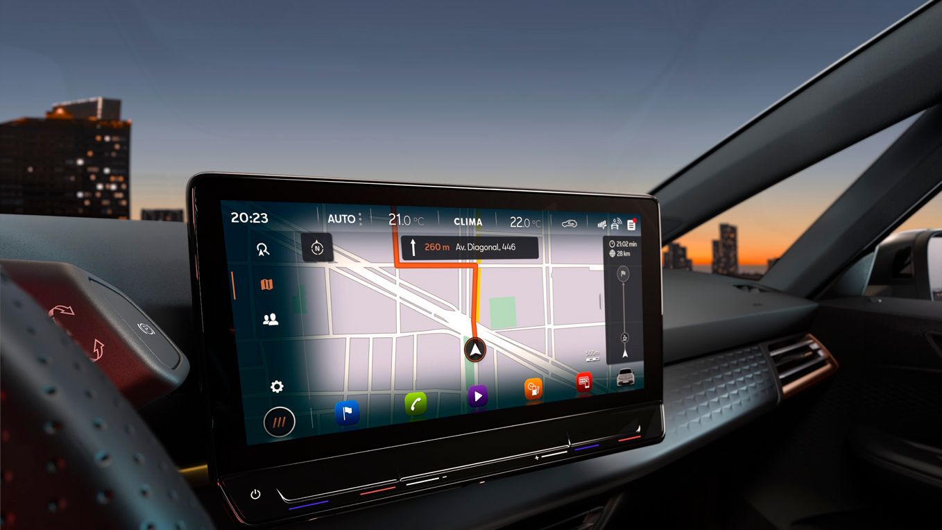 Nová CUPRA Born pohled do interiéru a na 12" obrazovku infotainmentu