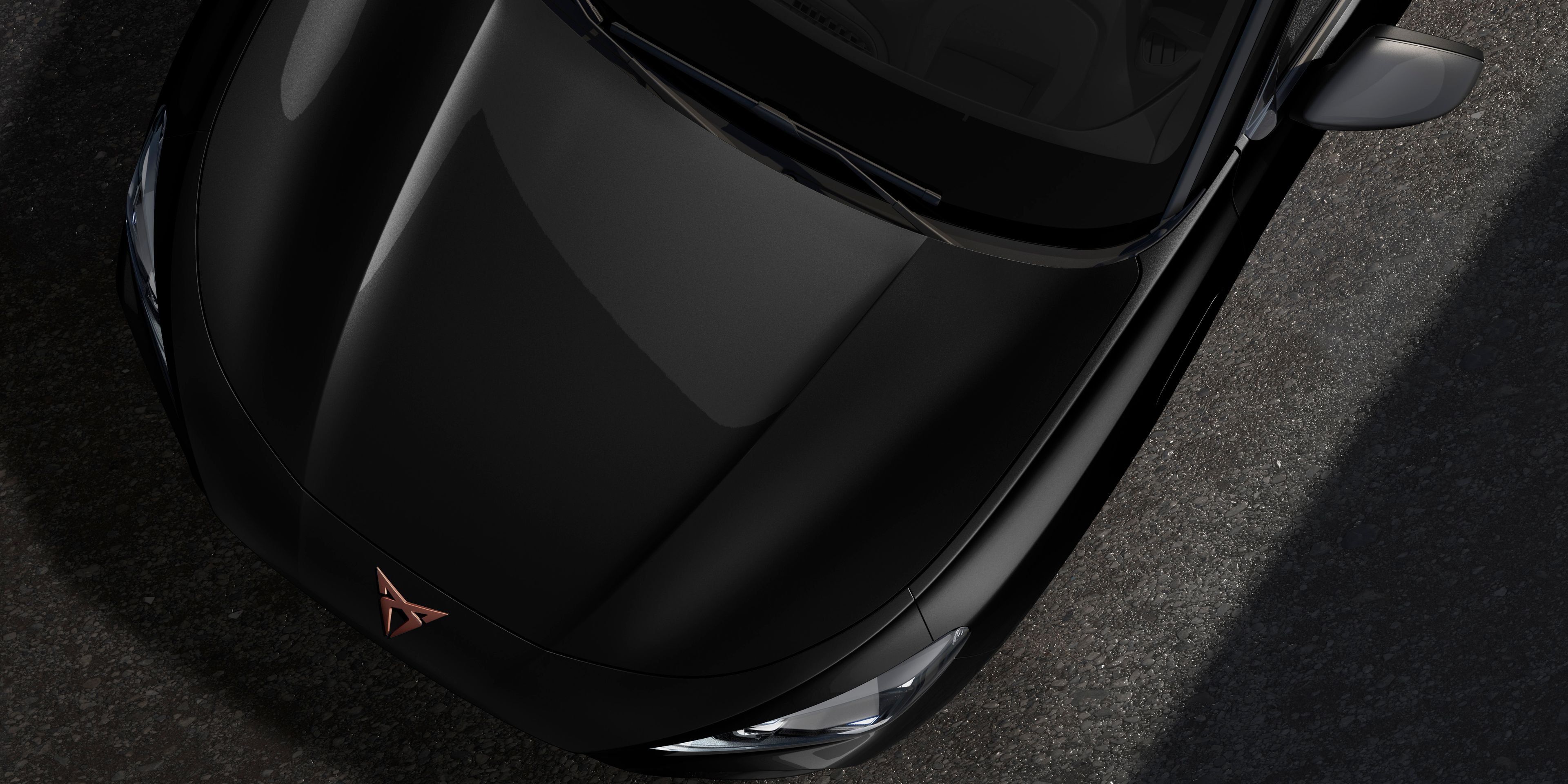 CUPRA Terramar v nové metalické barvě černá Midnight.